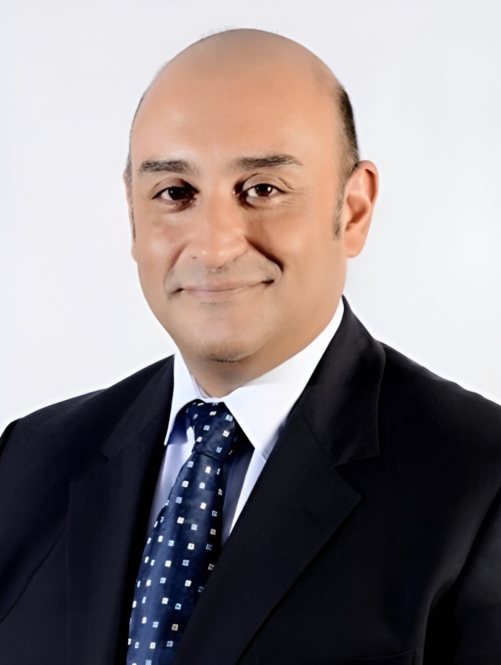 Headshot of Ian Abrahams